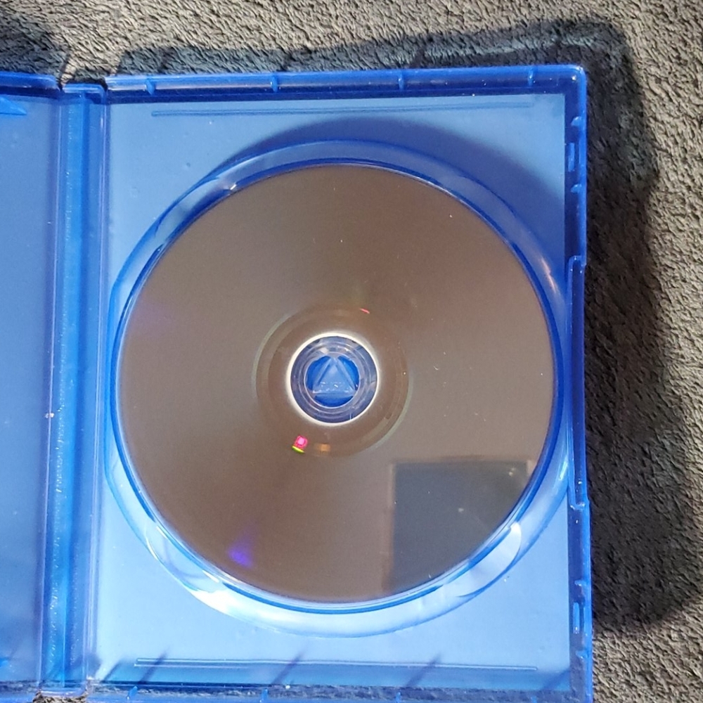 PS4 game - Picture 2 of 2